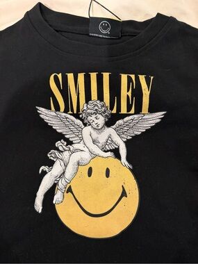Smiley Black Short-Sleeve Tee with Yellow Graphic